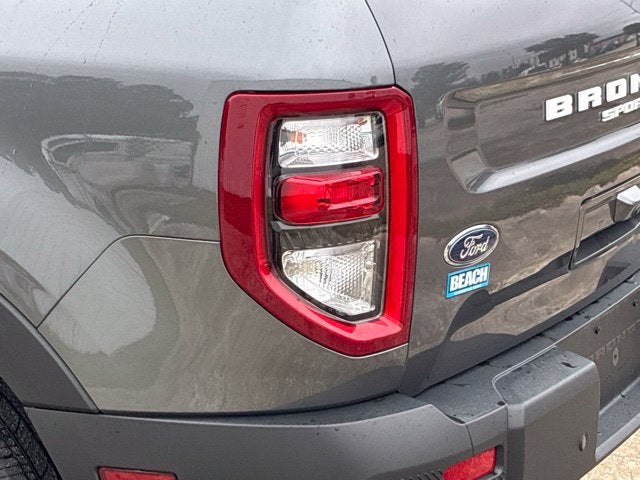 2025 Ford Bronco Sport OUTER BANKS SUV Slide 11