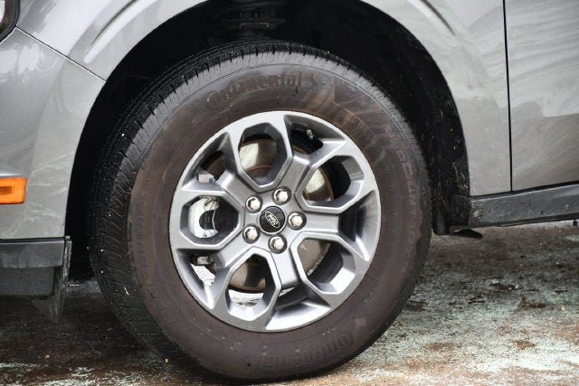 2026 Ford Maverick XLT Crew Cab Pickup Slide 10