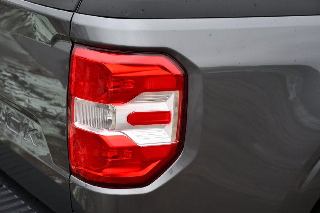 2026 Ford Maverick XLT Crew Cab Pickup Slide 13