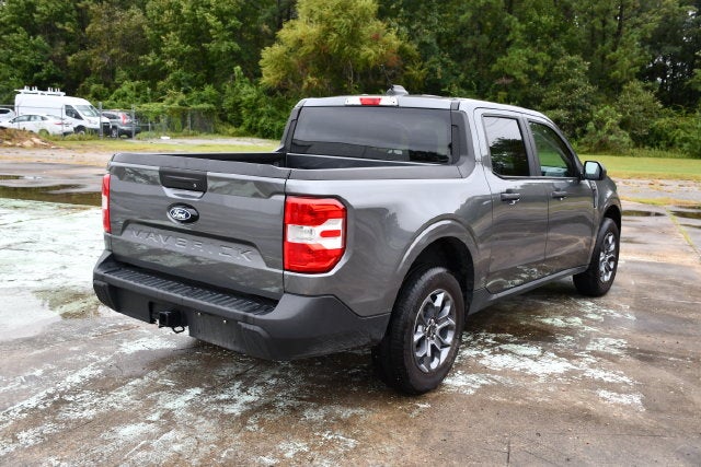 2026 Ford Maverick XLT Crew Cab Pickup Slide 2