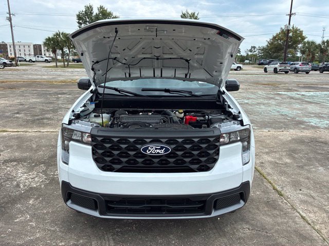 2026 Ford Maverick XLT Crew Cab Pickup Slide 17