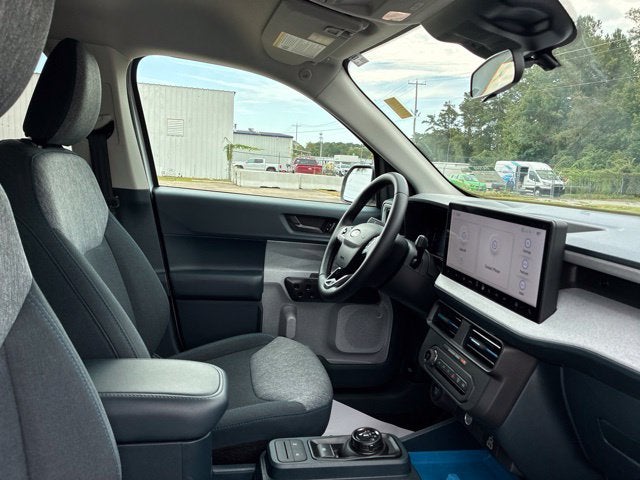 2026 Ford Maverick XLT Crew Cab Pickup Slide 21