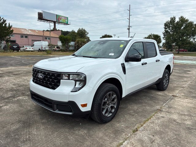 2026 Ford Maverick XLT Crew Cab Pickup Slide 5