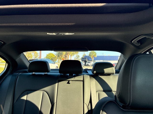 2022 BMW 3 Series M340I 4dr Car Slide 33