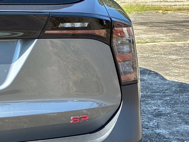 2025 Nissan Kicks SR SUV Slide 12