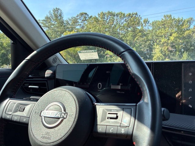 2025 Nissan Kicks SR SUV Slide 26