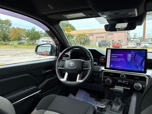 2025 Toyota Tacoma TRD OFF-ROAD Crew Cab Pickup Slide 24
