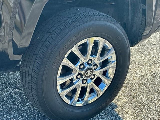 2024 Toyota Tacoma LIMITED Crew Cab Pickup Slide 10