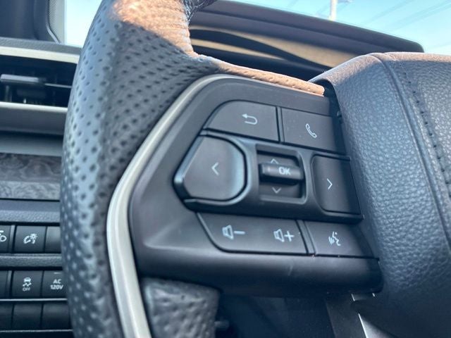 2024 Toyota Tacoma LIMITED Crew Cab Pickup Slide 25