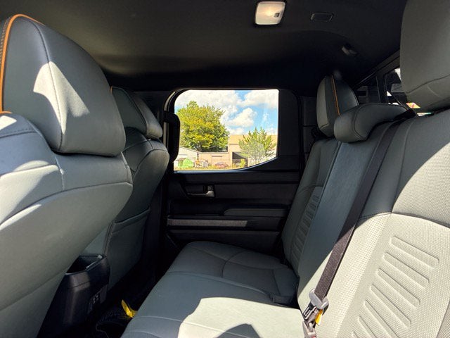 2026 Toyota Tacoma Hybrid TRAILHUNTER Crew Cab Pickup Slide 20