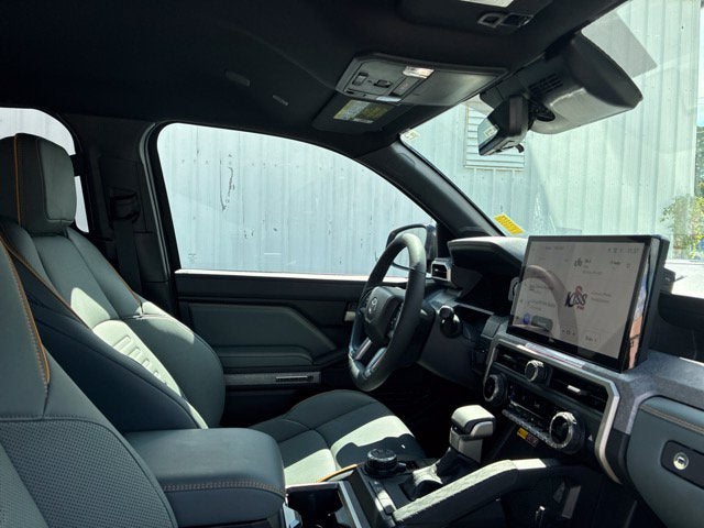 2026 Toyota Tacoma Hybrid TRAILHUNTER Crew Cab Pickup Slide 22