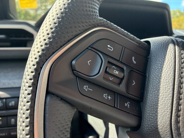 2026 Toyota Tacoma Hybrid TRAILHUNTER Crew Cab Pickup Slide 26