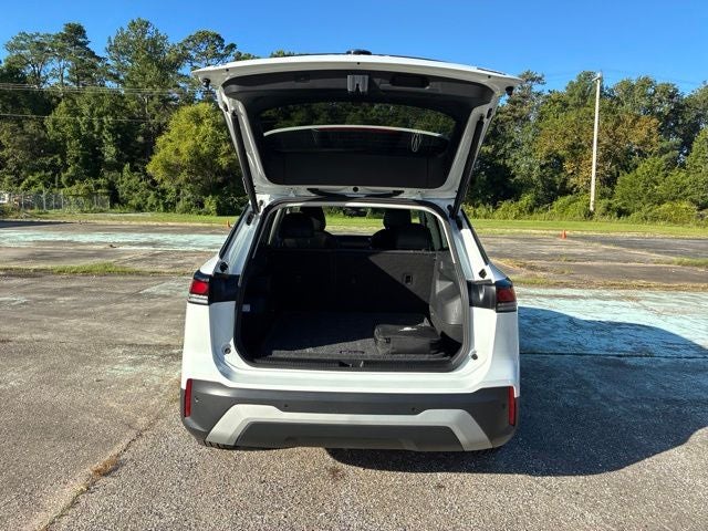 2025 Volkswagen Tiguan 2.0T SE SUV Slide 16