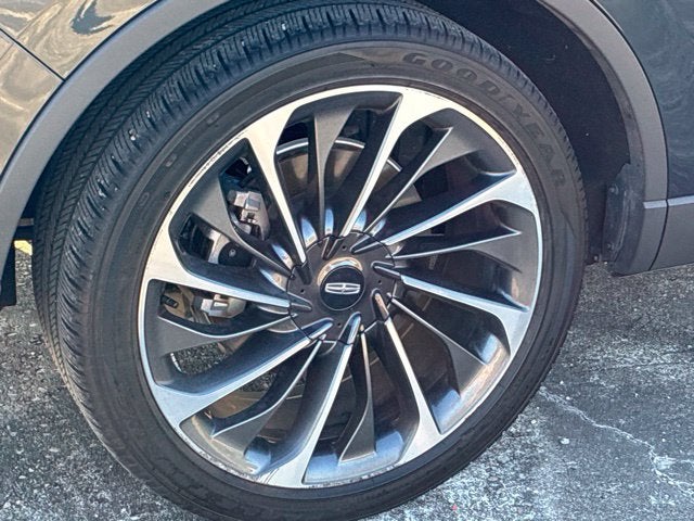 2023 Lincoln Aviator RESERVE PREMIUM SUV Slide 13