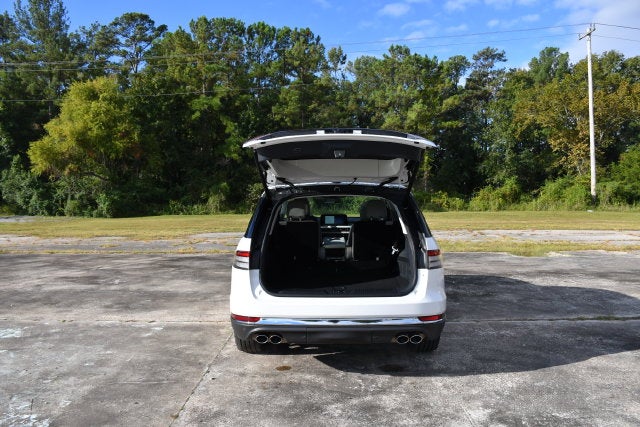 2026 Lincoln Aviator RESERVE PREMIUM SUV Slide 18