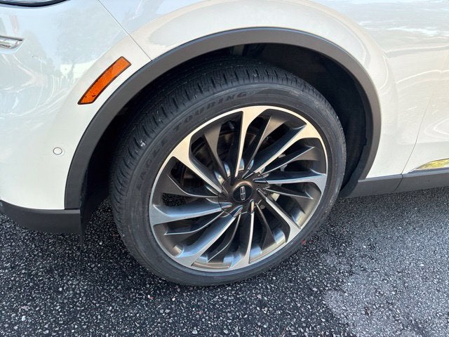 2023 Lincoln Aviator RESERVE PREMIUM SUV Slide 9