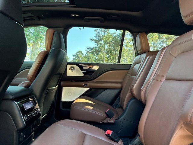 2023 Lincoln Aviator RESERVE PREMIUM SUV Slide 20