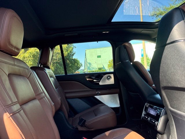 2023 Lincoln Aviator RESERVE PREMIUM SUV Slide 21