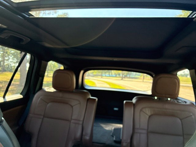2023 Lincoln Aviator RESERVE PREMIUM SUV Slide 33