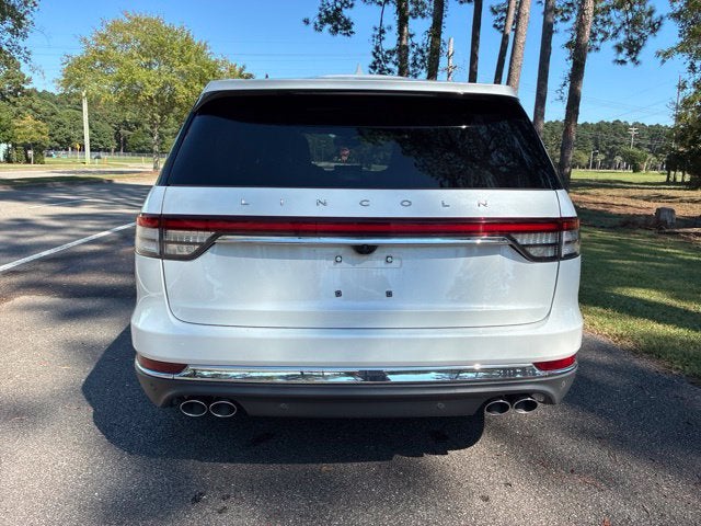 2023 Lincoln Aviator RESERVE PREMIUM SUV Slide 2
