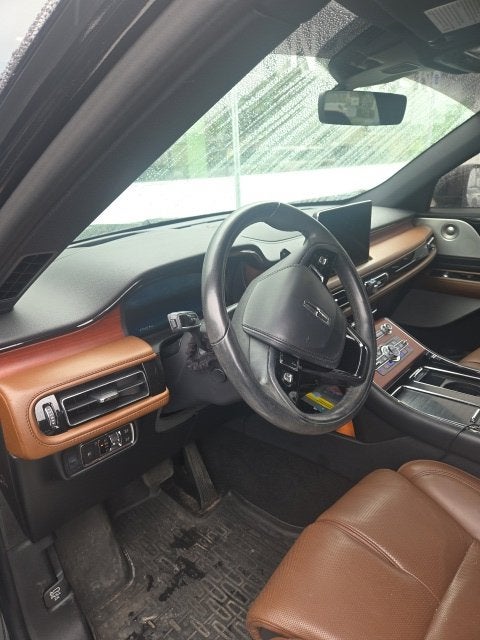 2020 Lincoln Aviator RESERVE PREMIUM SUV Slide 13