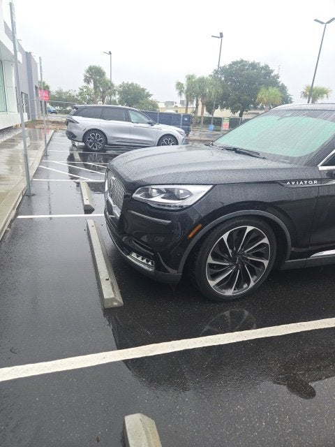 2020 Lincoln Aviator RESERVE PREMIUM SUV Slide 0
