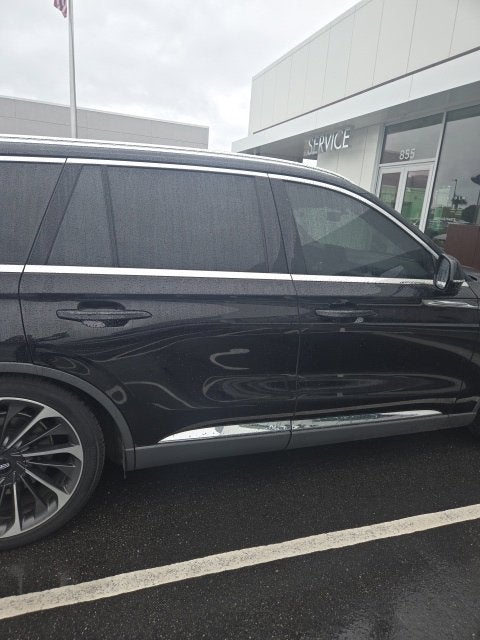 2020 Lincoln Aviator RESERVE PREMIUM SUV Slide 7