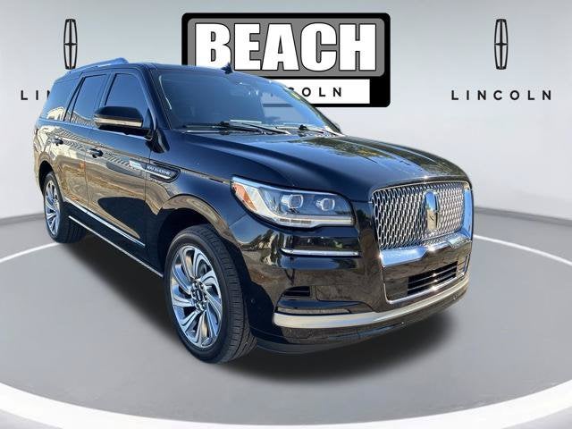 2024 Lincoln Navigator RESERVE SUV Slide