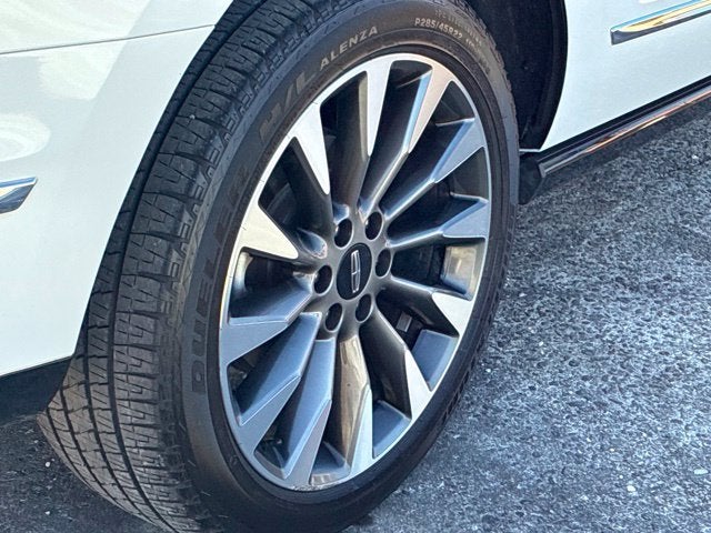 2021 Lincoln Navigator RESERVE SUV Slide 14