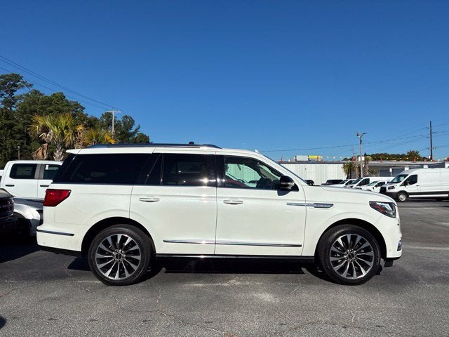 2021 Lincoln Navigator RESERVE SUV Slide