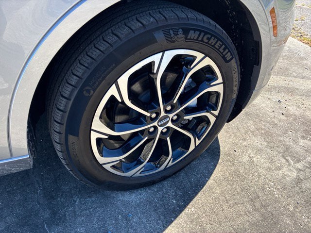 2024 Lincoln Nautilus RESERVE SUV Slide 15