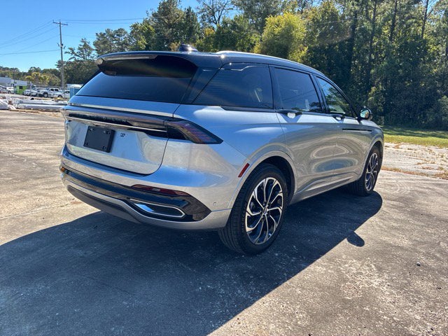 2024 Lincoln Nautilus RESERVE SUV Slide 1