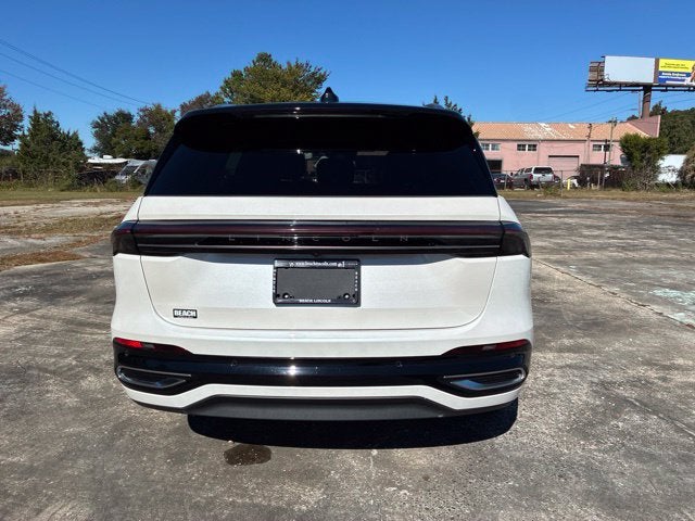 2026 Lincoln Nautilus BLACK LABEL SUV Slide 2