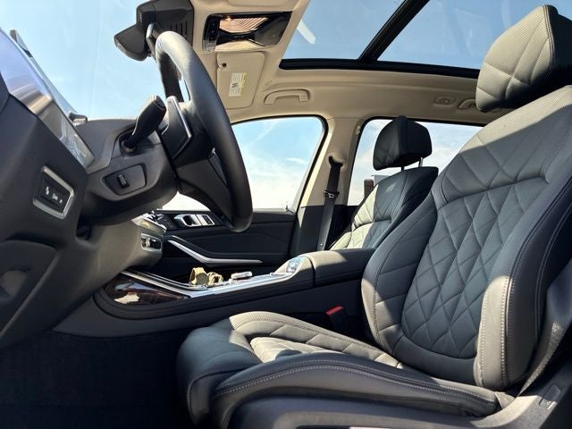2024 BMW X7 XDRIVE40I SUV Slide 21