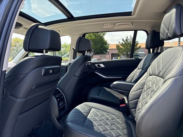 2024 BMW X7 XDRIVE40I SUV Slide 21