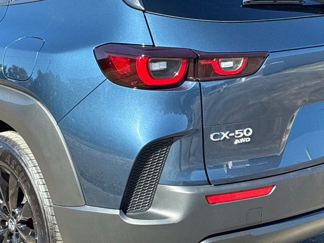 2025 Mazda Mazda CX-50 2.5 S PREMIUM PACKAGE SUV Slide 11