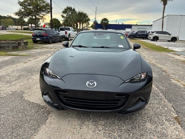 2021 Mazda Mazda Miata RF GRAND TOURING Convertible Slide 17