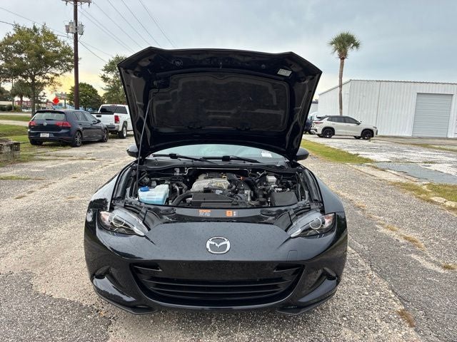 2021 Mazda Mazda Miata RF GRAND TOURING Convertible Slide 28