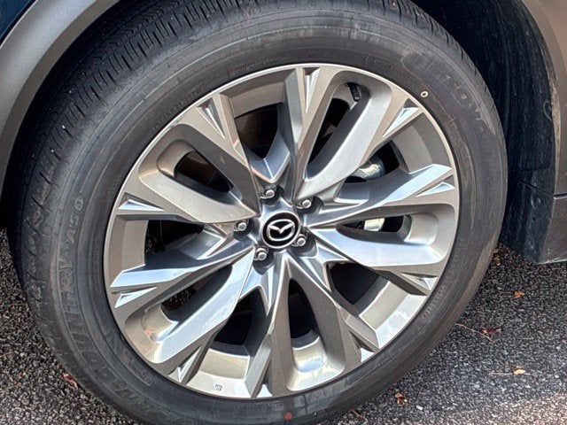 2026 Mazda Mazda CX-90 3.3 TURBO PREFERRED SUV Slide 9