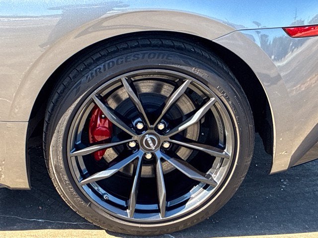 2025 Nissan Z PERFORMANCE 2dr Car Slide 11