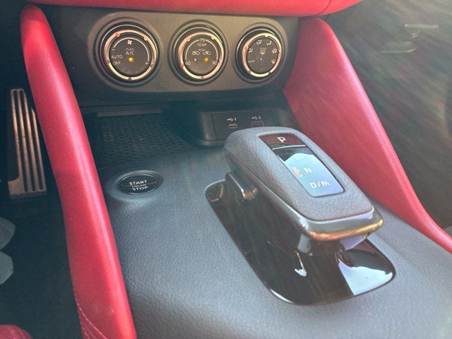 2025 Nissan Z PERFORMANCE 2dr Car Slide 29