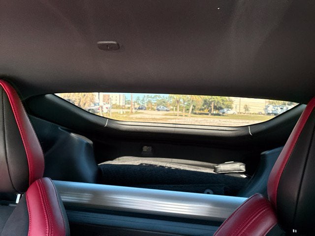 2025 Nissan Z PERFORMANCE 2dr Car Slide 30