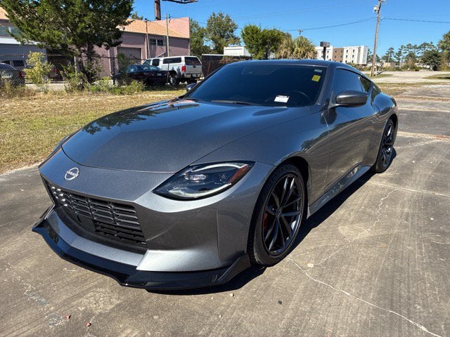 2025 Nissan Z PERFORMANCE 2dr Car Slide 6