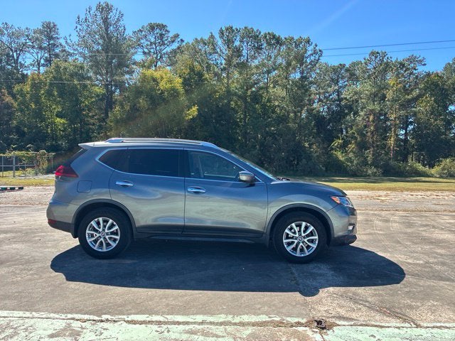 2019 Nissan Rogue SV SUV Slide 0