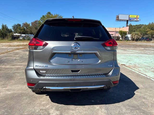 2019 Nissan Rogue SV SUV Slide 3