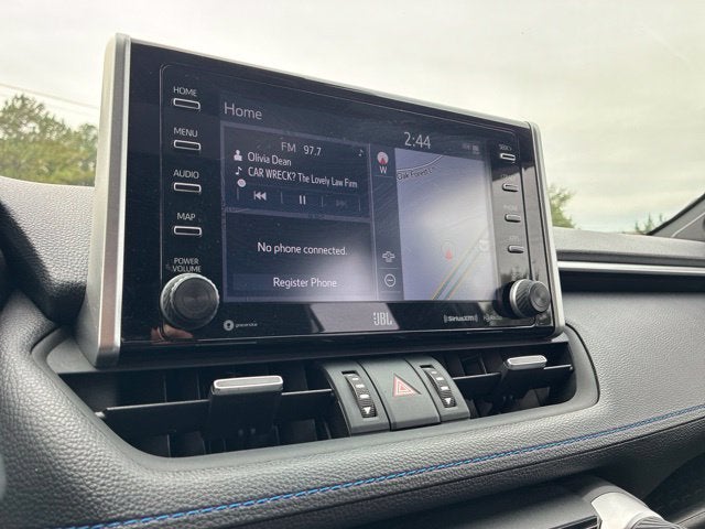 2020 Toyota RAV4 Hybrid XSE SUV Slide 28