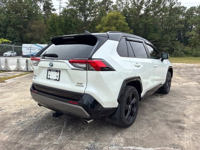 2020 Toyota RAV4 Hybrid XSE SUV Slide 1
