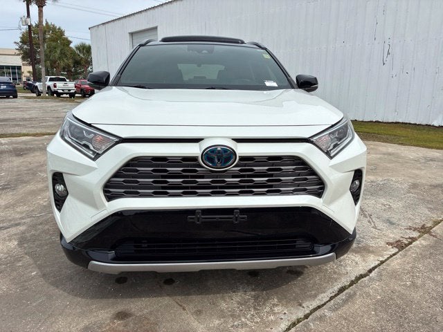 2020 Toyota RAV4 Hybrid XSE SUV Slide 6