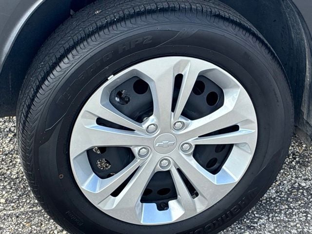 2026 Chevrolet Trax LS SUV Slide 13