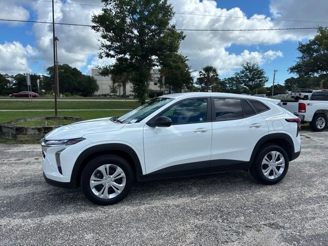 2026 Chevrolet Trax LS SUV Slide 4